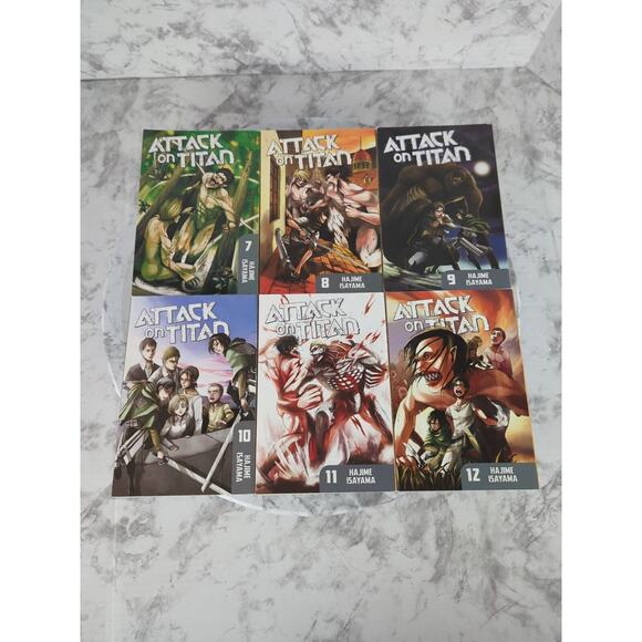 Attack on Titan Manga Graphic Novel Bundle Vol 1 - 14 Books Hajime Isayama - Picture 4 of 8